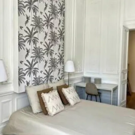 Casa Kuta - Place De La Comedie, Apartment Montpellier