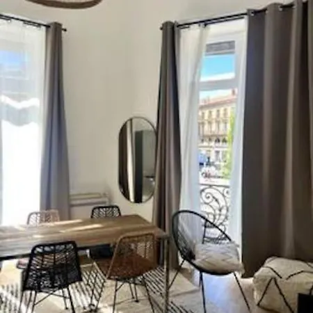 Apartment Casa Kuta - Place De La Comedie, Montpellier